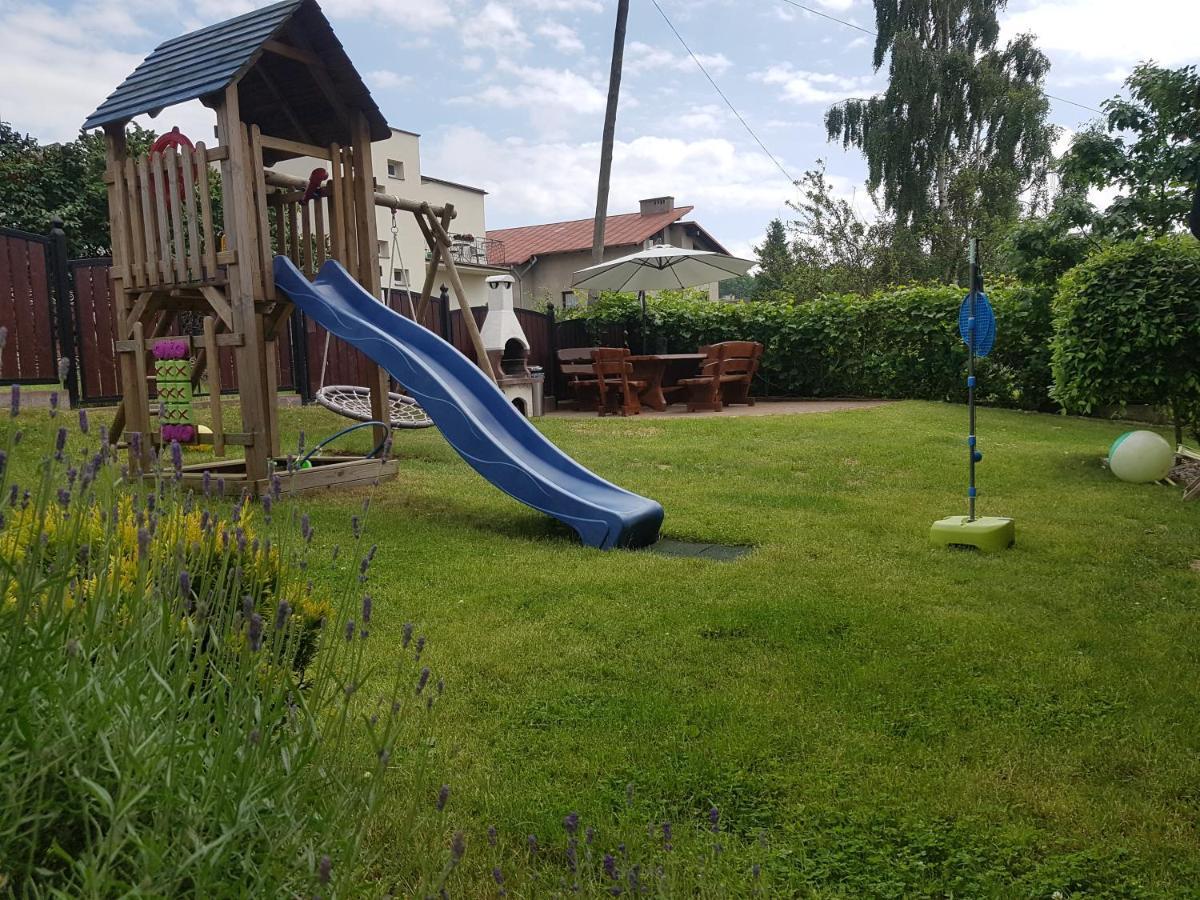 شقة Dom Jastrzebia Z Basenem I Jacuzzi Jastrzębia Góra المظهر الخارجي الصورة